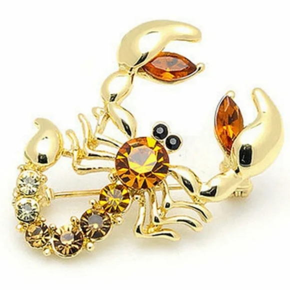 18K gold plated Orange and white crystal scorpion brooch - Picture 8 of 15